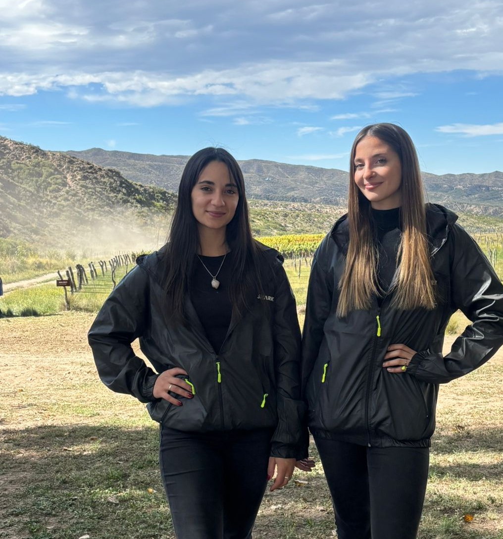 Promotoras en Mendoza para eventos y bodegas